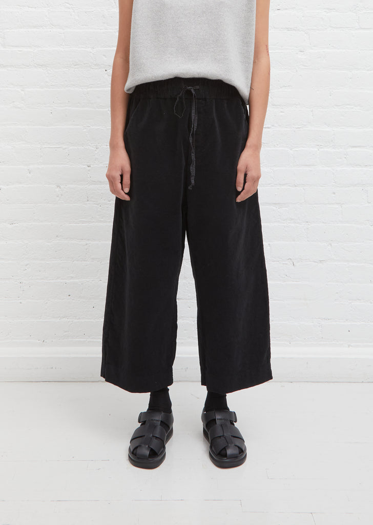 Velvet Wide & Short Trouser — Black