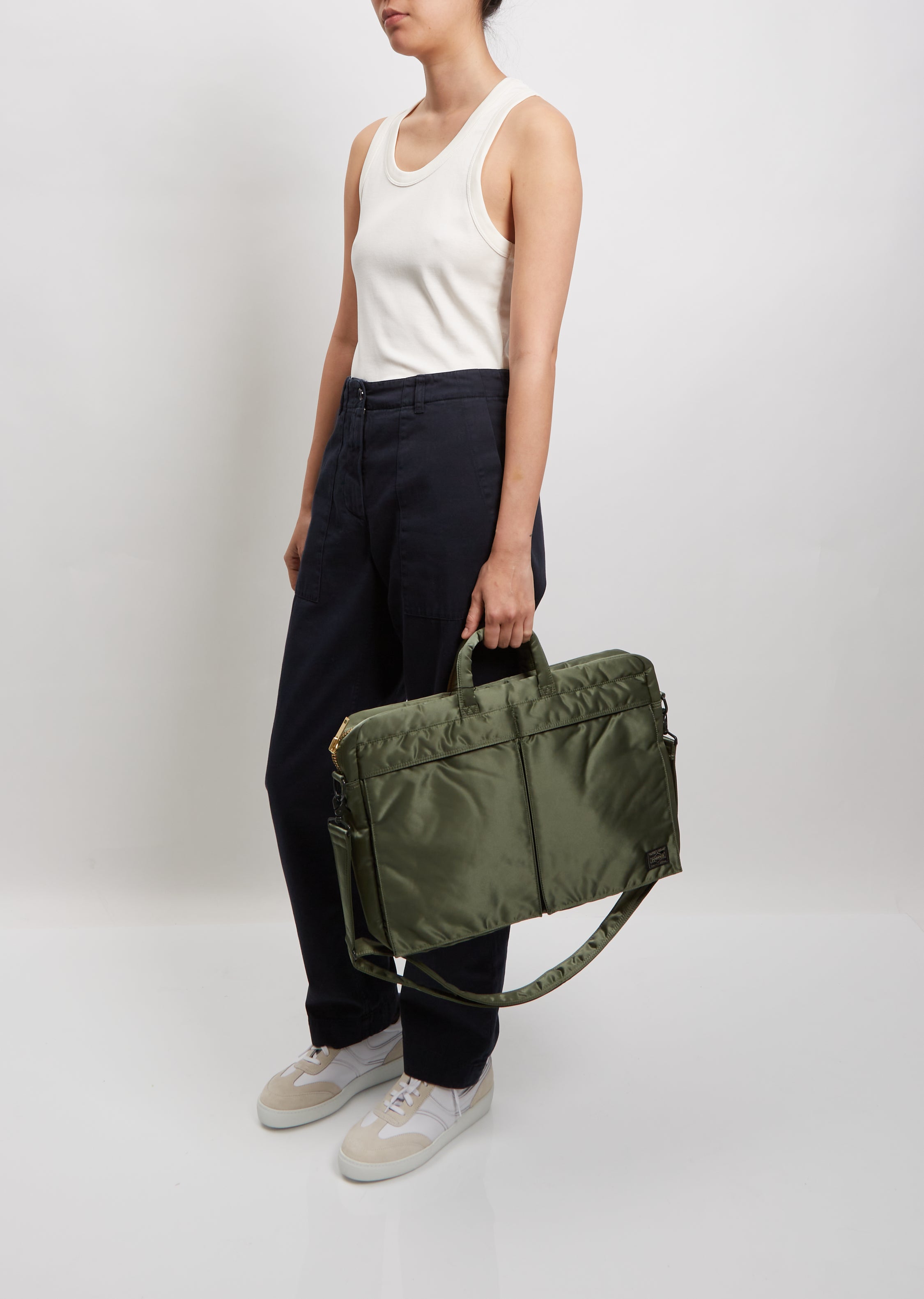 Porter Yoshida – Tanker 2Way Briefcase Sage Green – Tenue de Nîmes