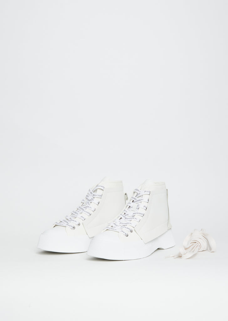 High-Top Trainer — White