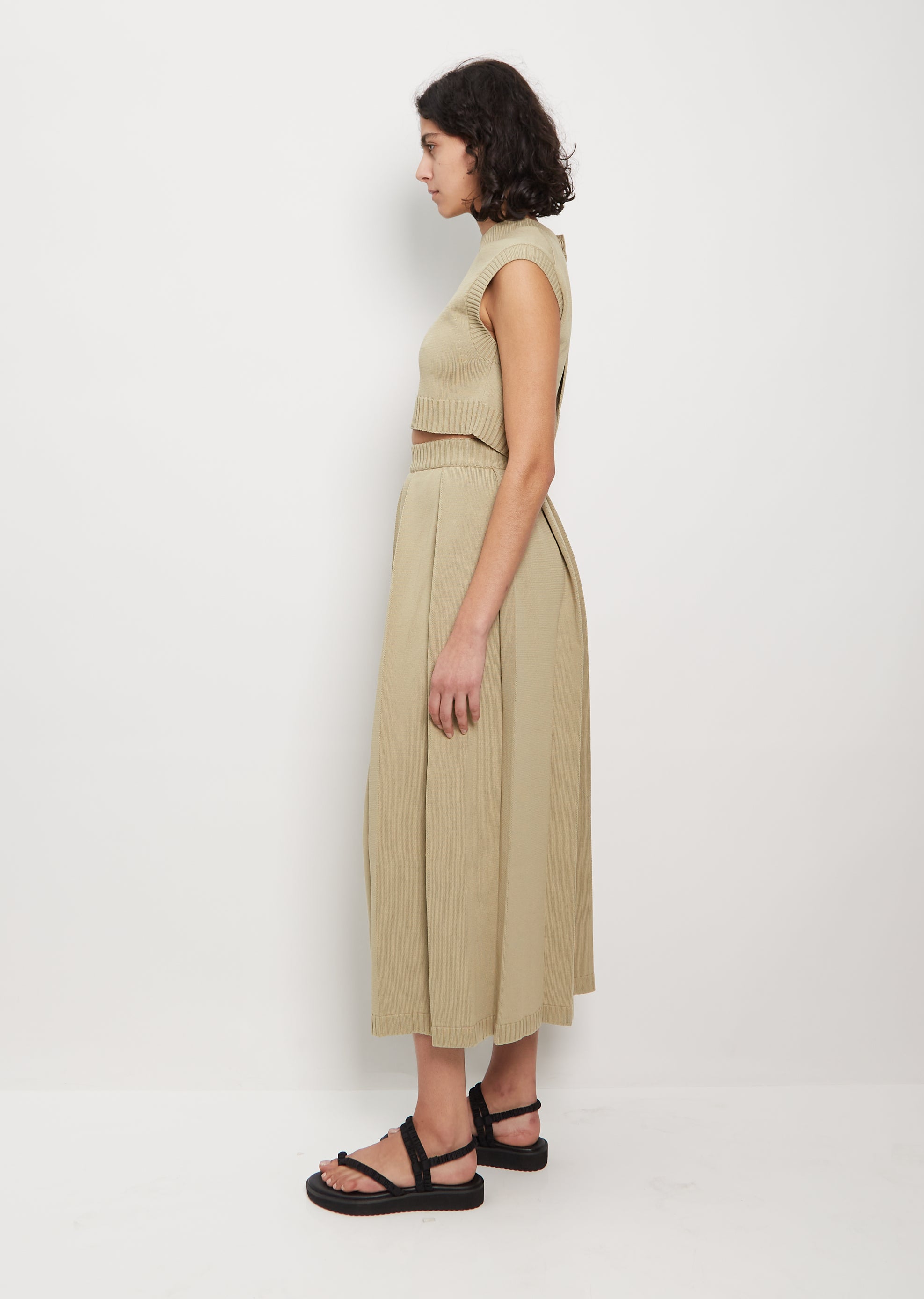 Dry Cotton Knit Pleated Skirt — Khaki Beige - 0 / Khaki Beige