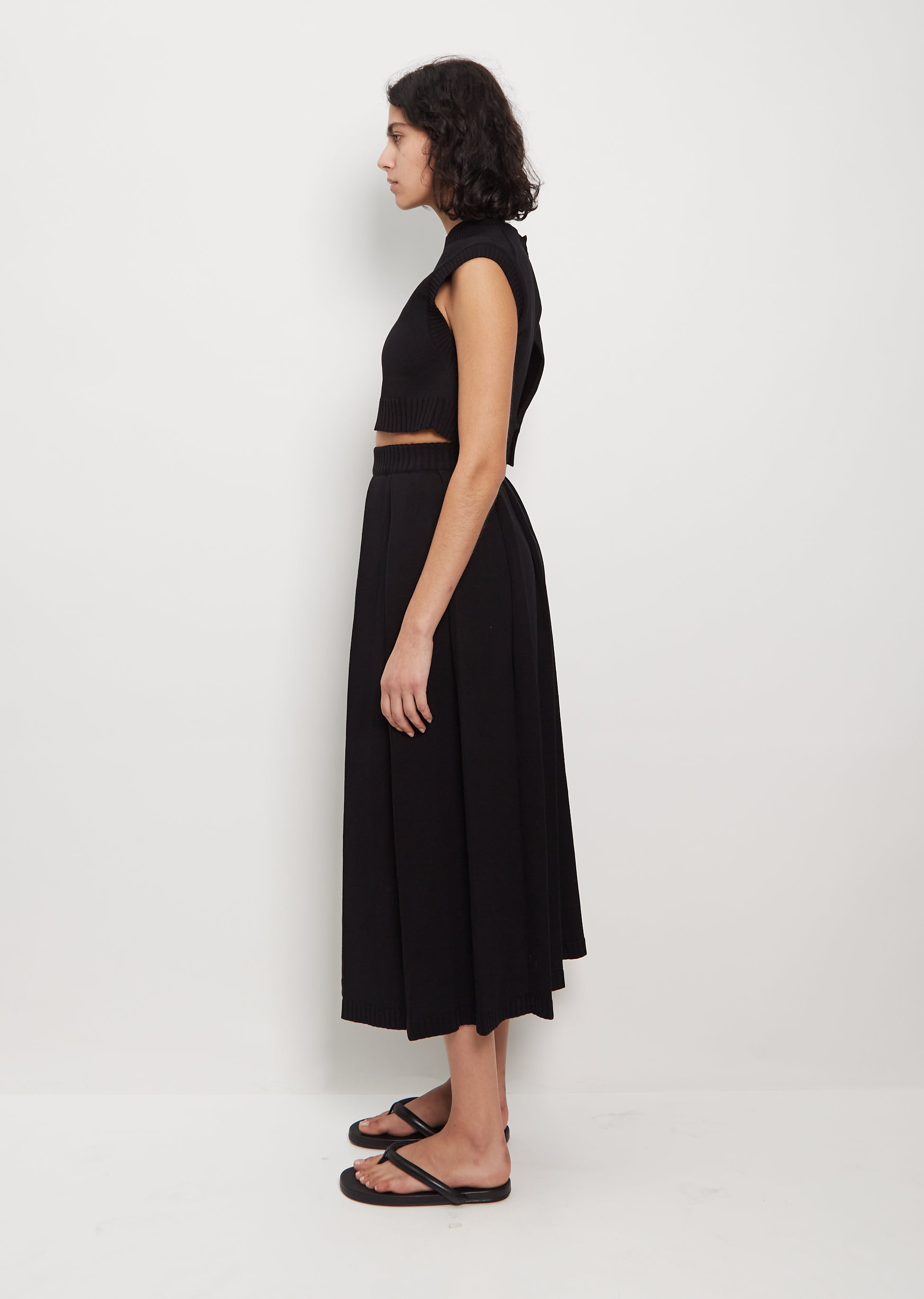 Dry Cotton Knit Pleated Skirt — Black – La Garçonne