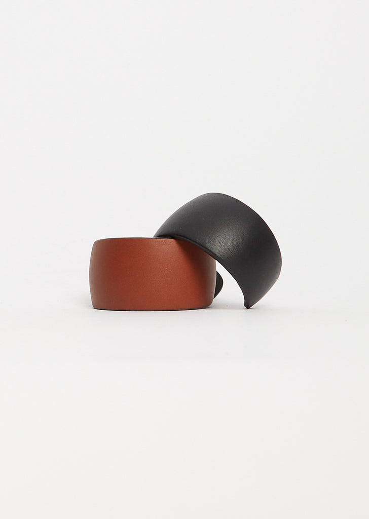 Curved Coated Bracelet — Black