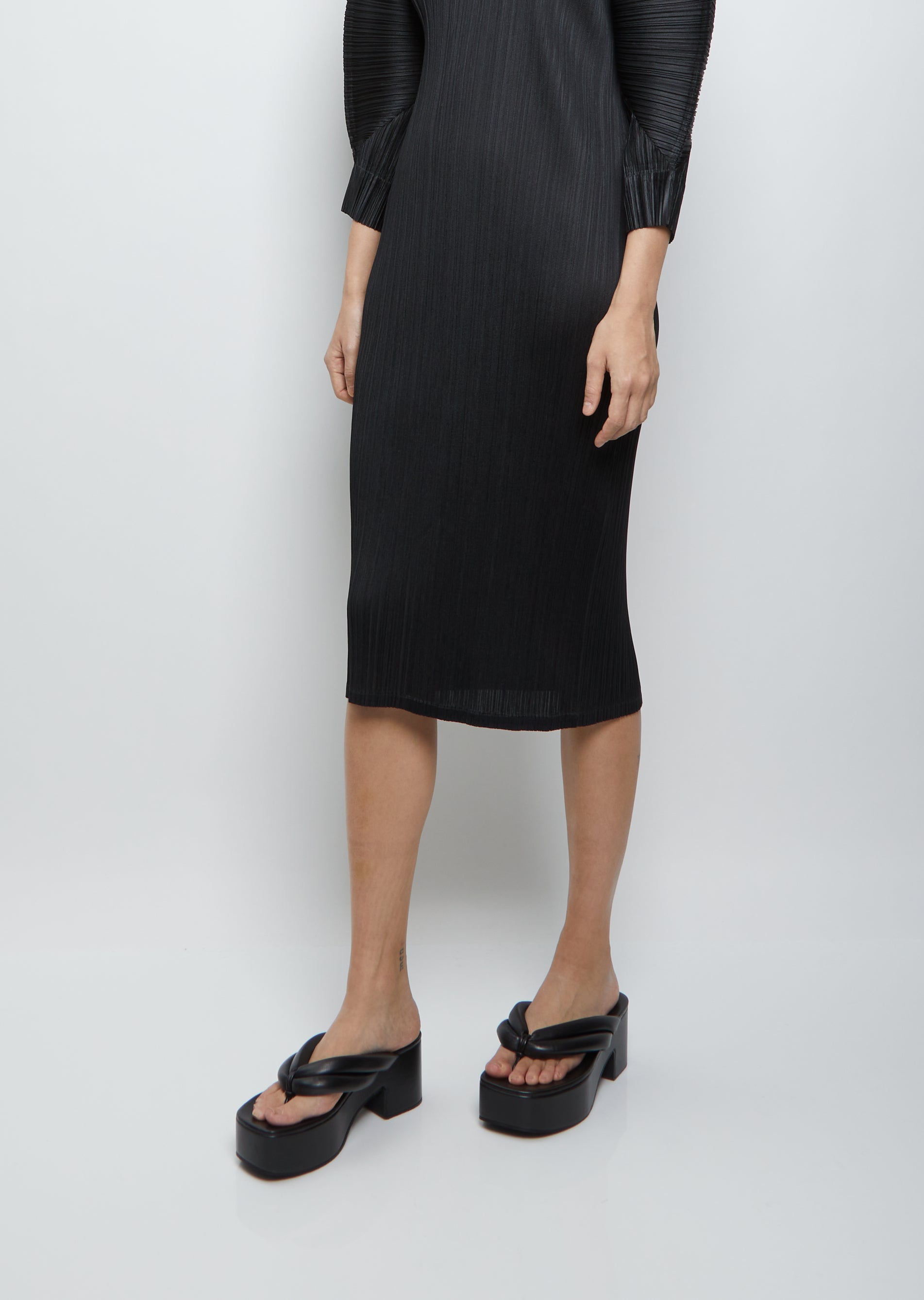 dress thong sandals Platform Thong Sandals – La Garçonne
