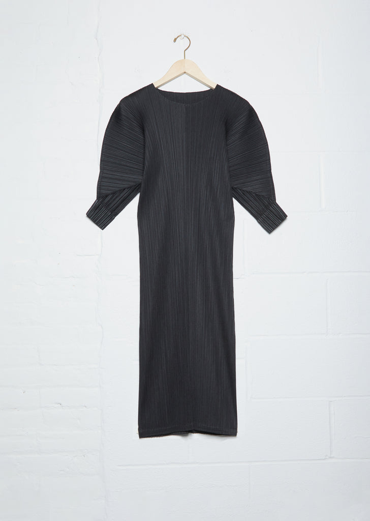 Pleated Long Sleeve Dress — Black