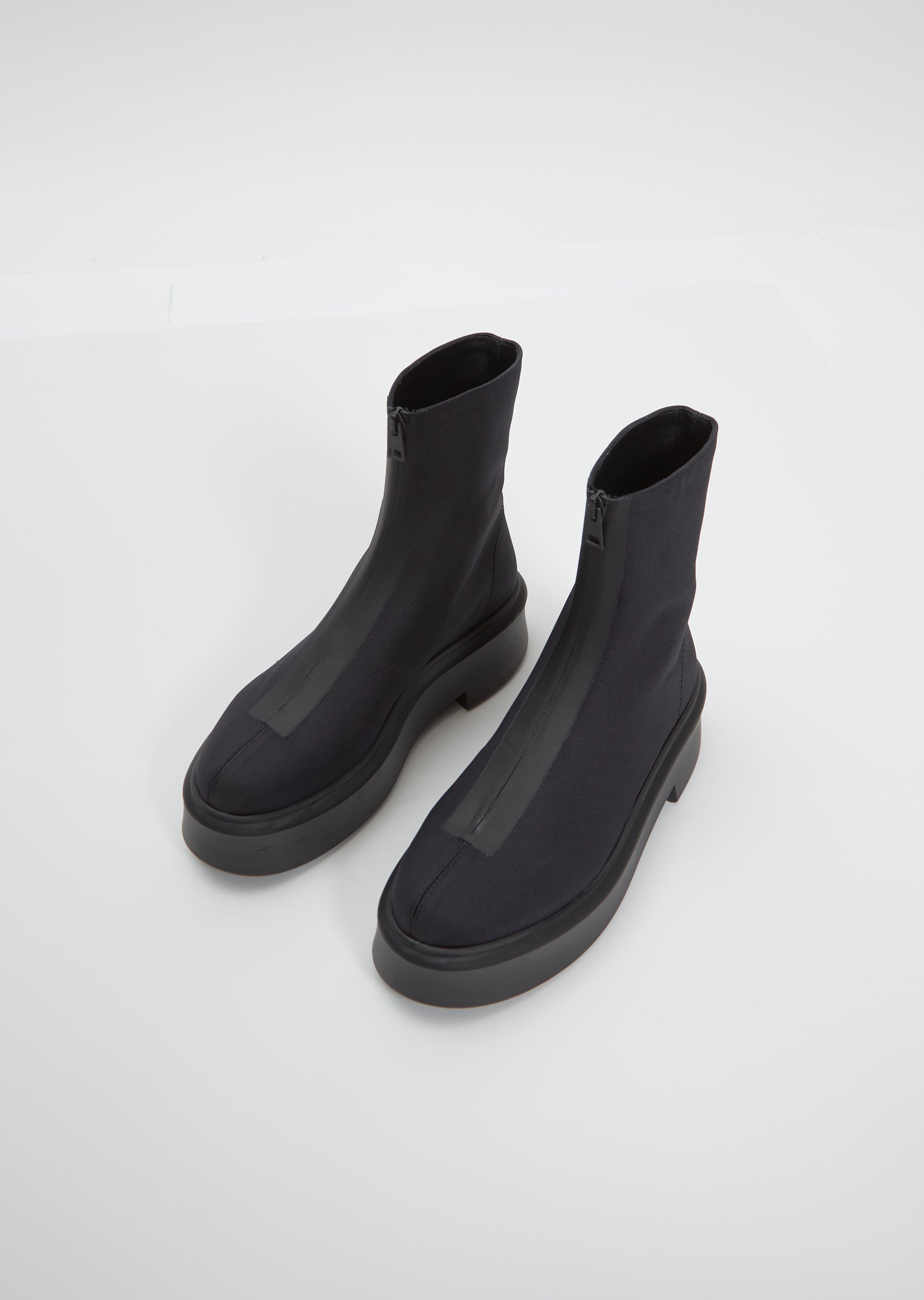 Zipped Boot I Nylon – La Garçonne