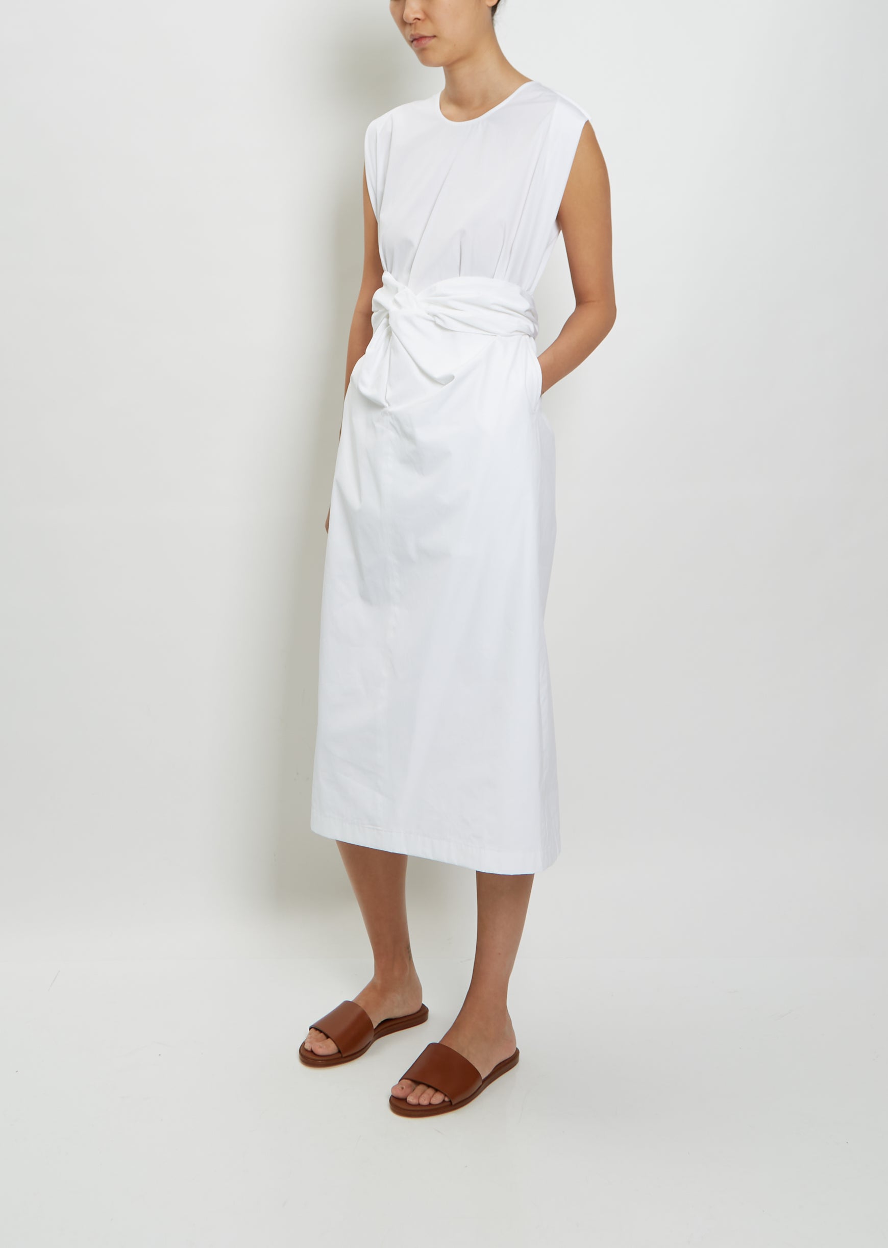 Sleeveless Wrap Tie Dress La Garonne Sleeveless Wrap Tie Dress La Garonne