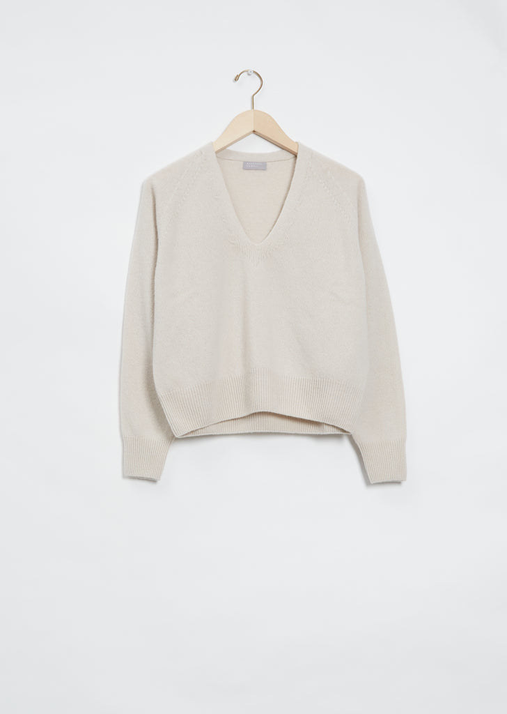 Cropped V-Neck Cashemere Sweater — Haze