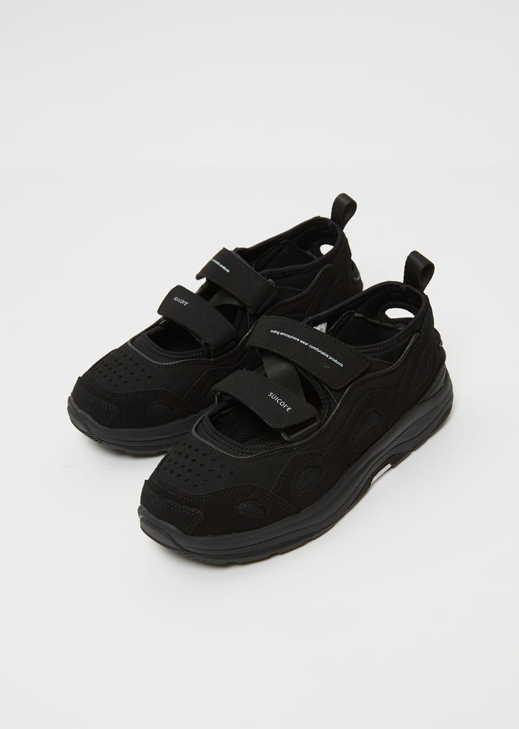 AKK-AB Sneakers — Black