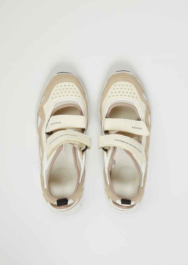 AKK-AB Sneakers — Off-White