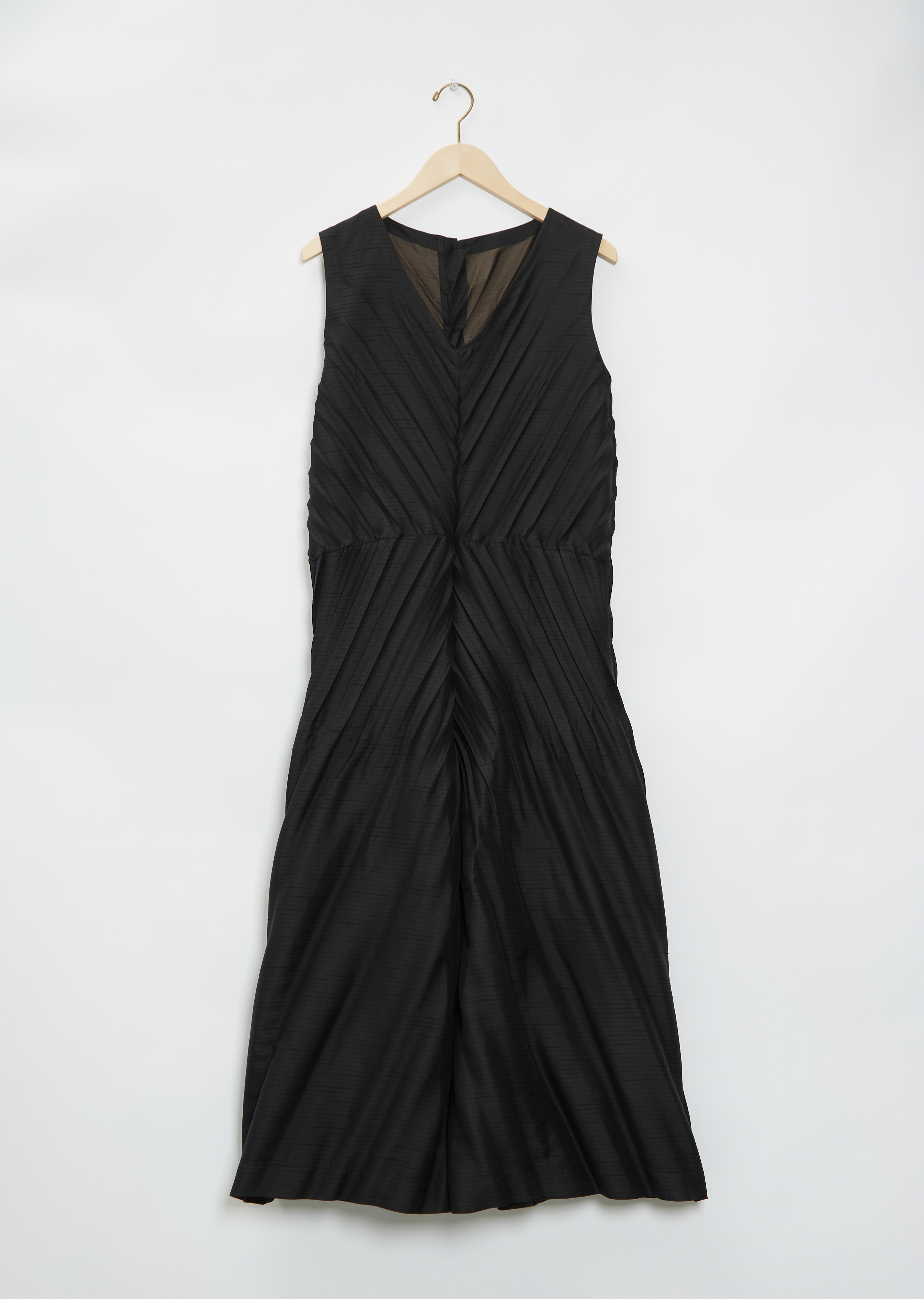 buoy buoy プリーツジレ WOOL PLEATS GILET buoy buoy プリーツジレ WOOL PLEATS GILET AMBIDEX Store
