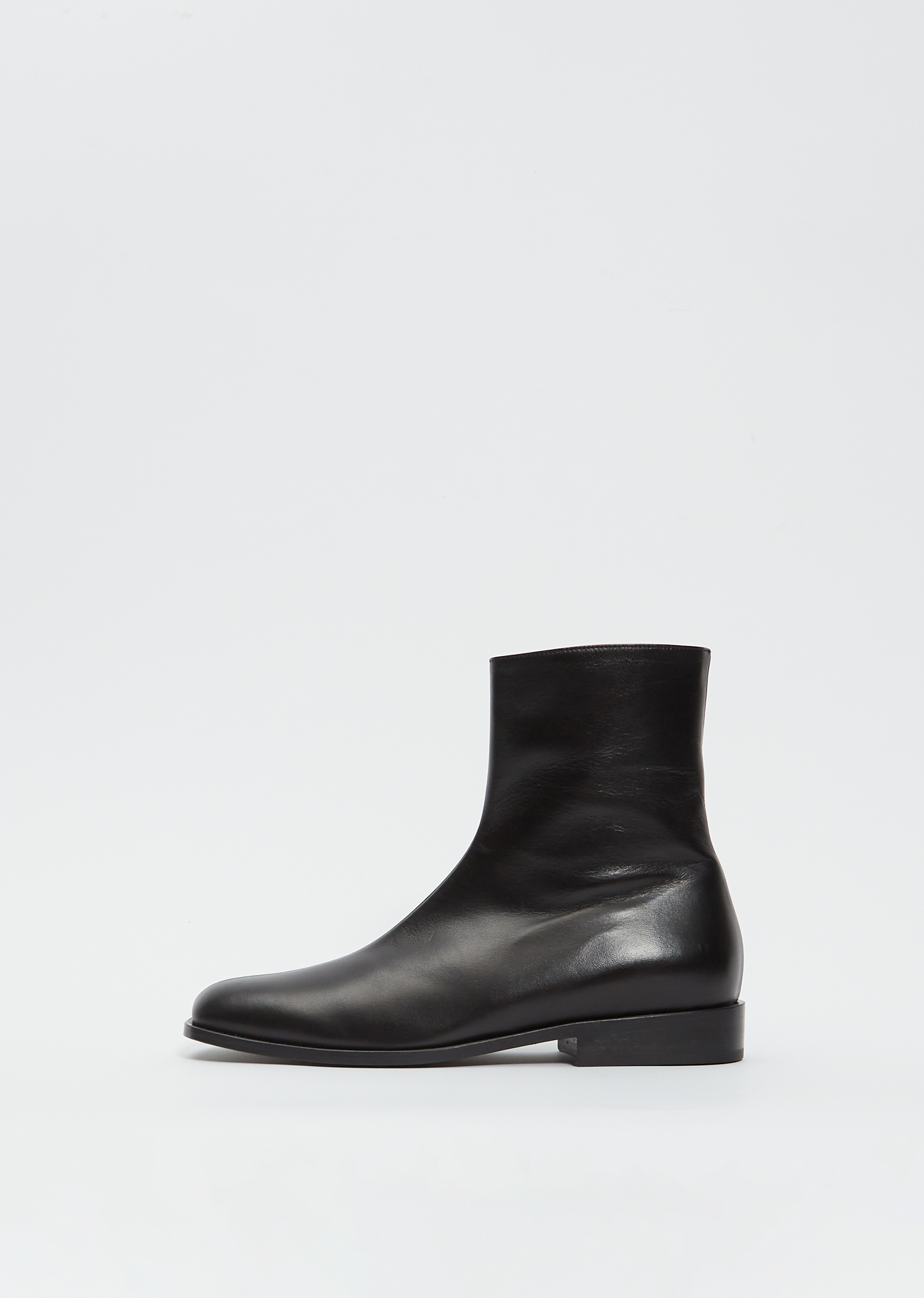 ロングブーツ Dries Van Noten FW22 Leather boots (WW222392134 001) 24693660_54672687_1000.jpg