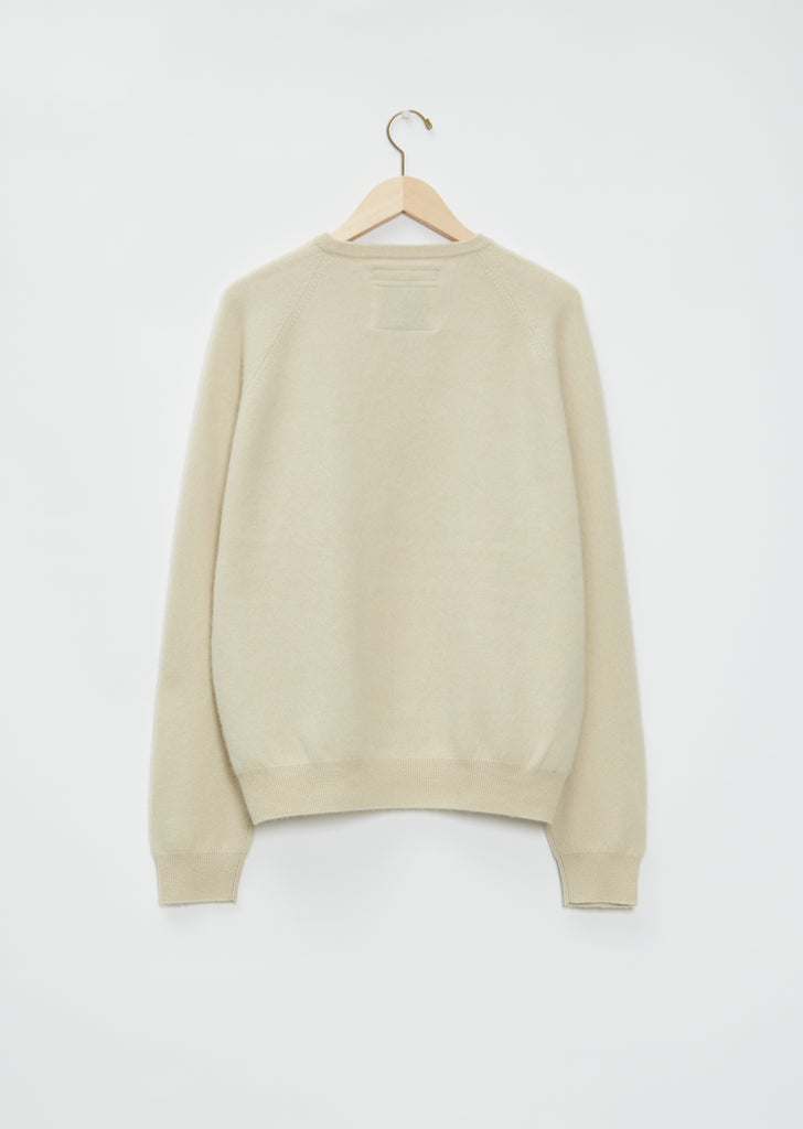 Boyfriend R-Neck Cashmere Sweater — Chalk