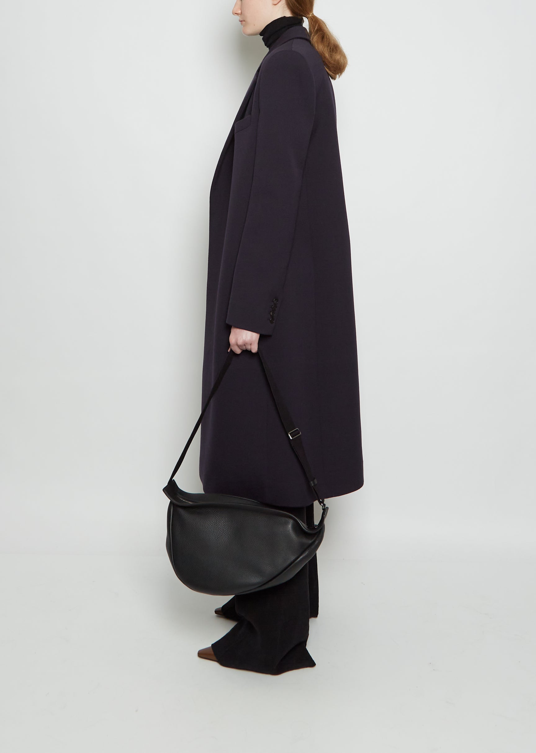 【関税込み】The Row ブラック ラージ Slouchy Banana バッグ Slouchy Banana Large – La Garçonne