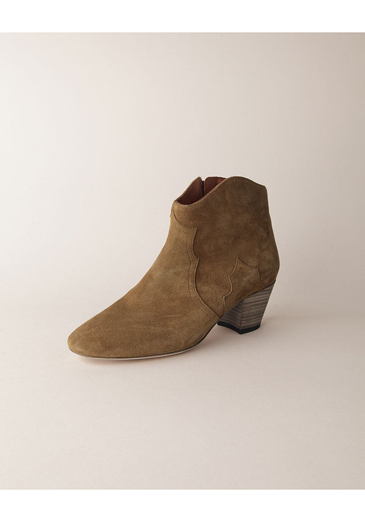 Dicker Boots