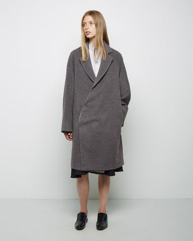 Rounded Raglan Sleeve Coat