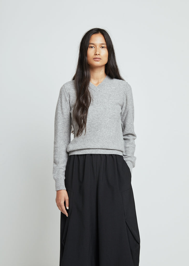 Carded Lambswool V-Neck Pullover