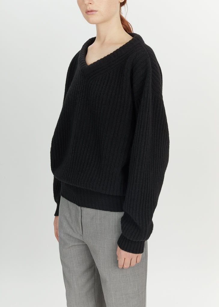 Shetland Wool Large V-Neck Sweater