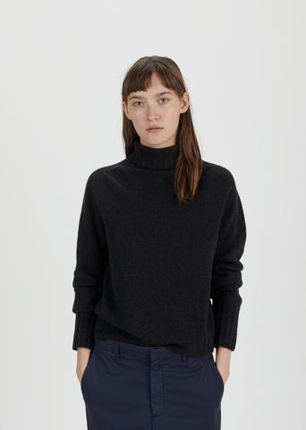 Wide Rollneck Cashmere Sweater