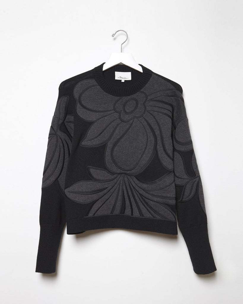 Floral Embroidered Long Sleeve Pullover