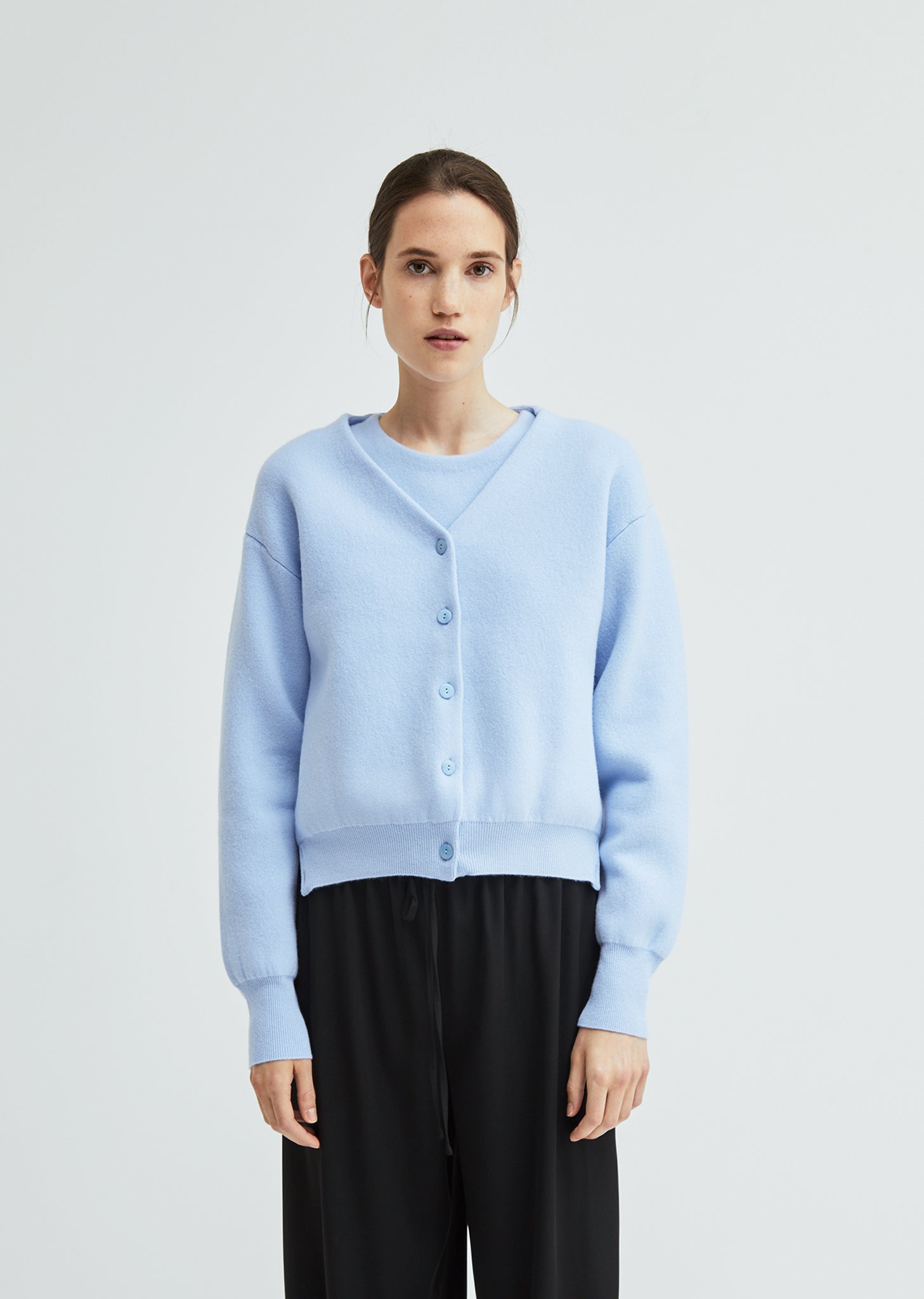 【IONSEOUL】Tenro wool knitwear cardigan 4FM219 CARDIGAN IN INFINITY WOOL AND ECOAGE in Putty for Men | Herno®