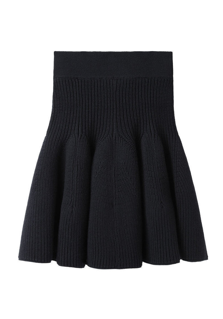 Pleated Ribbed Wool Skirt
