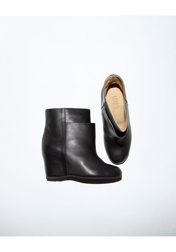 Layer-Wedge Boot