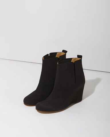 Perforated Boot