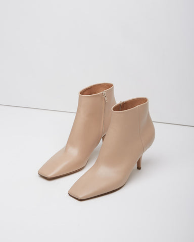 Shifted Heel Boot