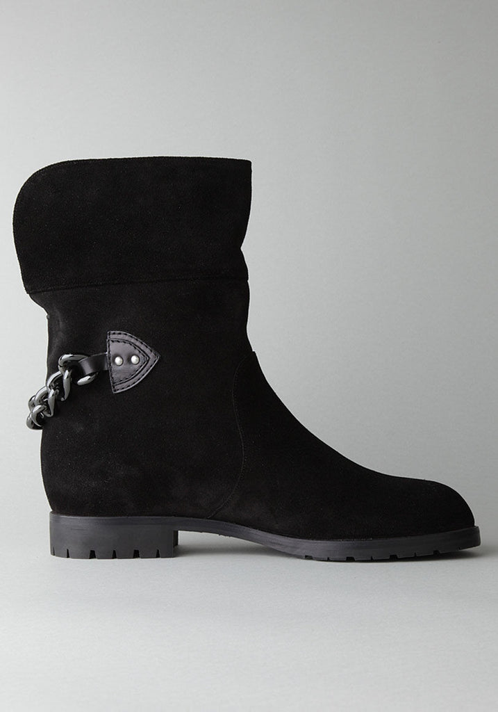 Short Boot with Chain Detail