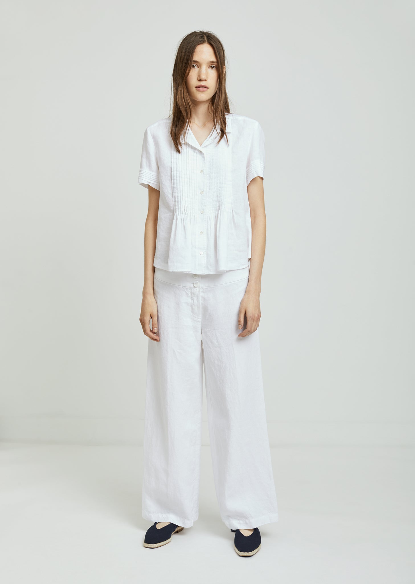 ボトムスその他 ASPESI Women Pants G0128D30785072 White Women's Pants and Shorts – ASPESI