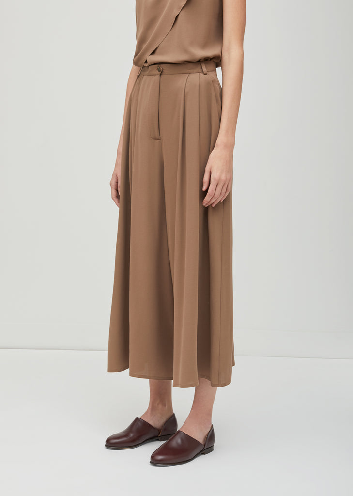 Crepe Couture Trousers for Woman in Pink Pp | Valentino IN