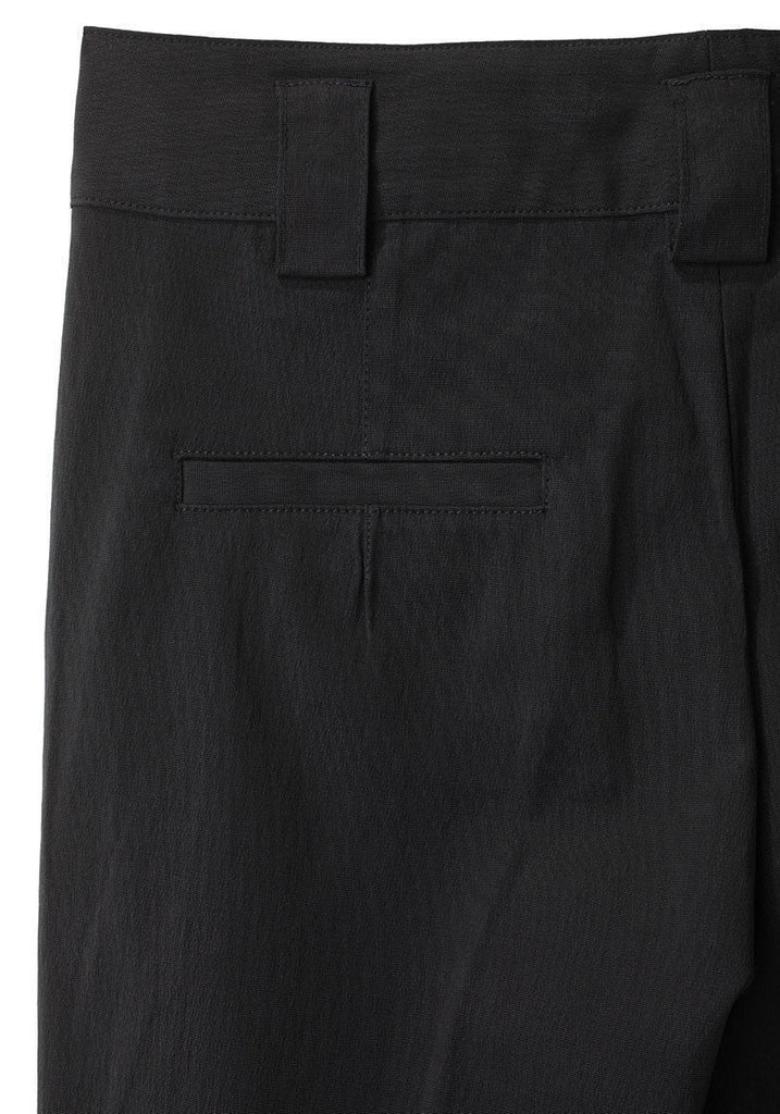 Tapered Pleated Trouser