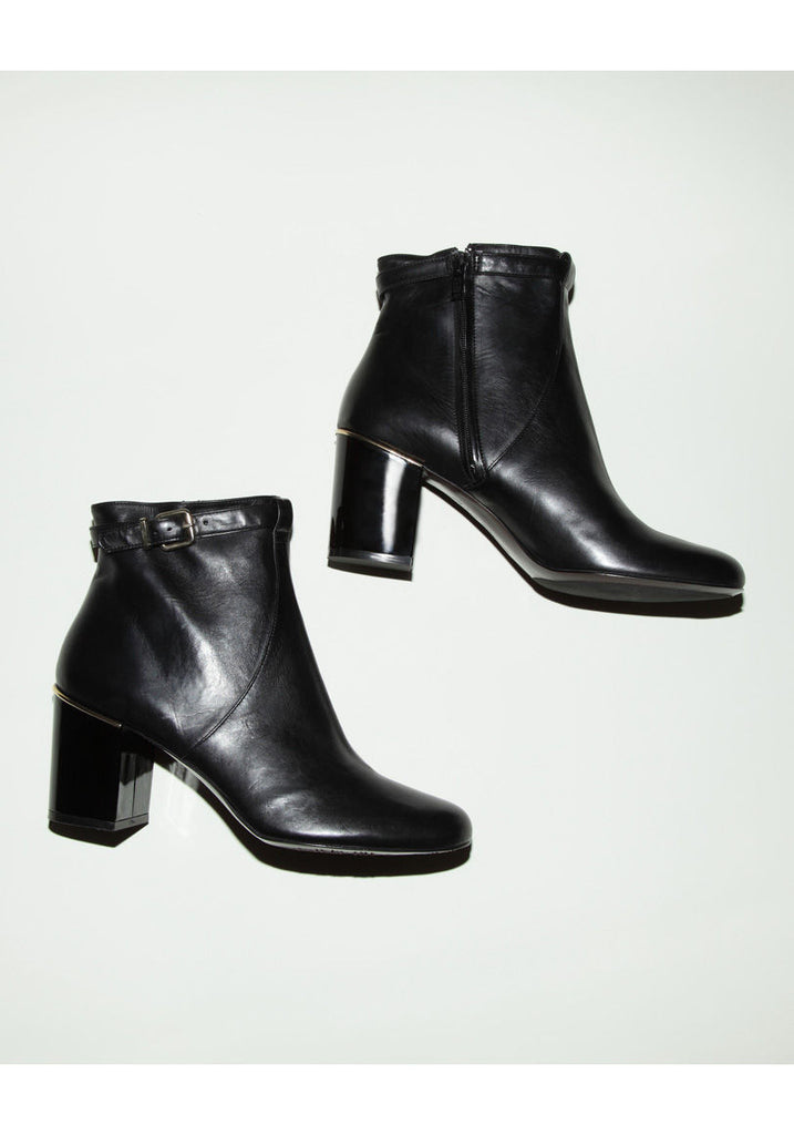Hut Ankle Boot
