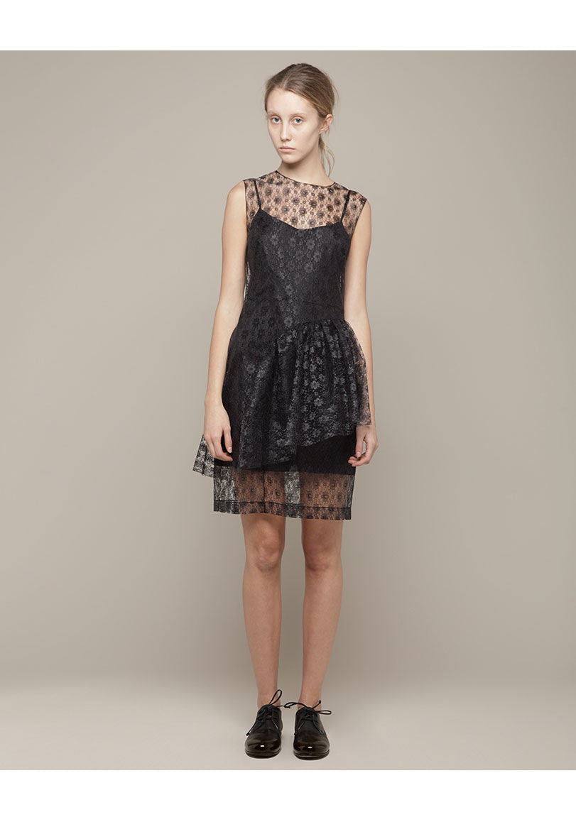 Sleeveless Lace Dress La Garonne Sleeveless Lace Dress La Garonne