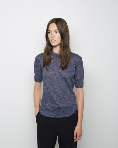 Nadia Tee
