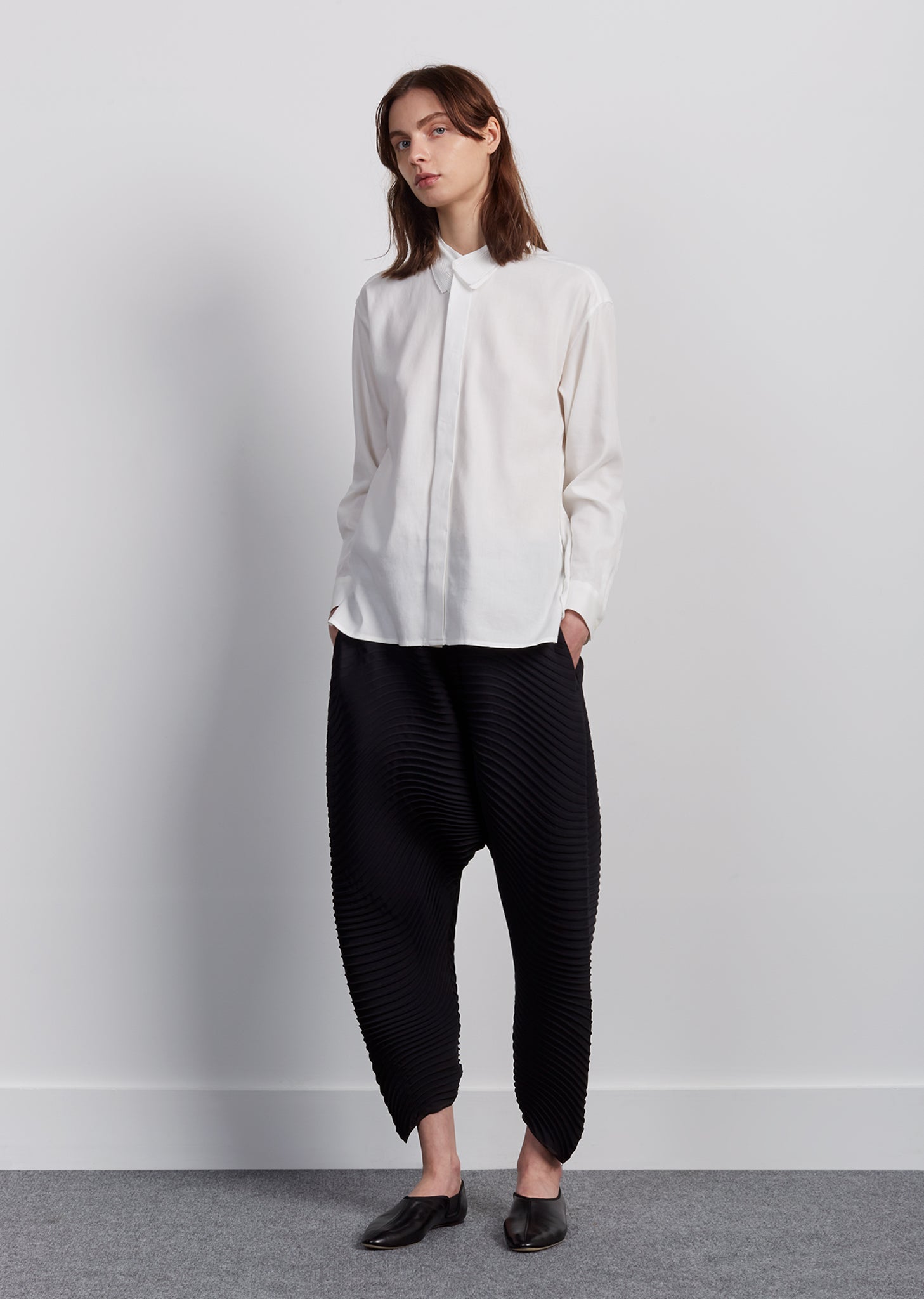 Flow Sarrouel Pants by Issey Miyake- La Garçonne