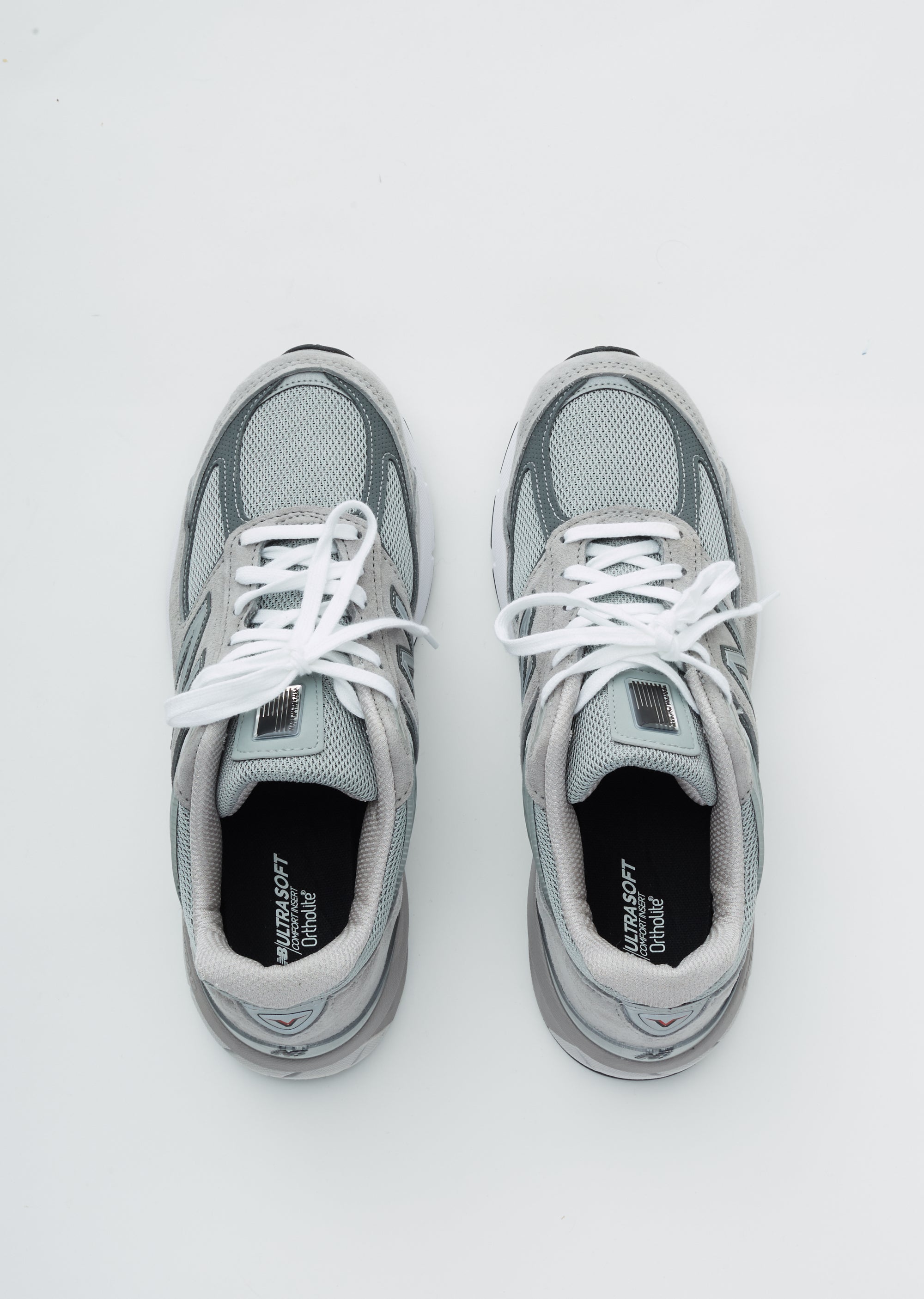 990v5 Sneakers – La Garçonne