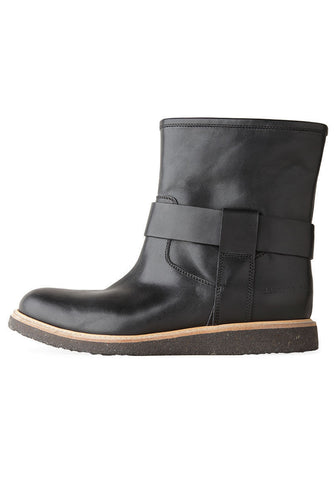 Short Boot