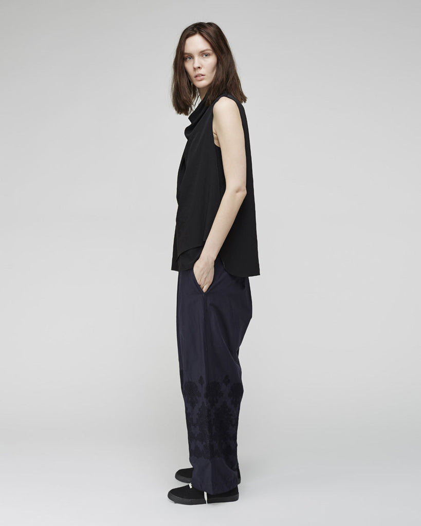 Embroidered Slouch Tuck Trouser