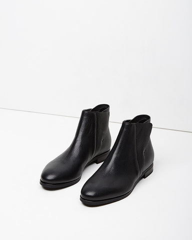 Mari Boot