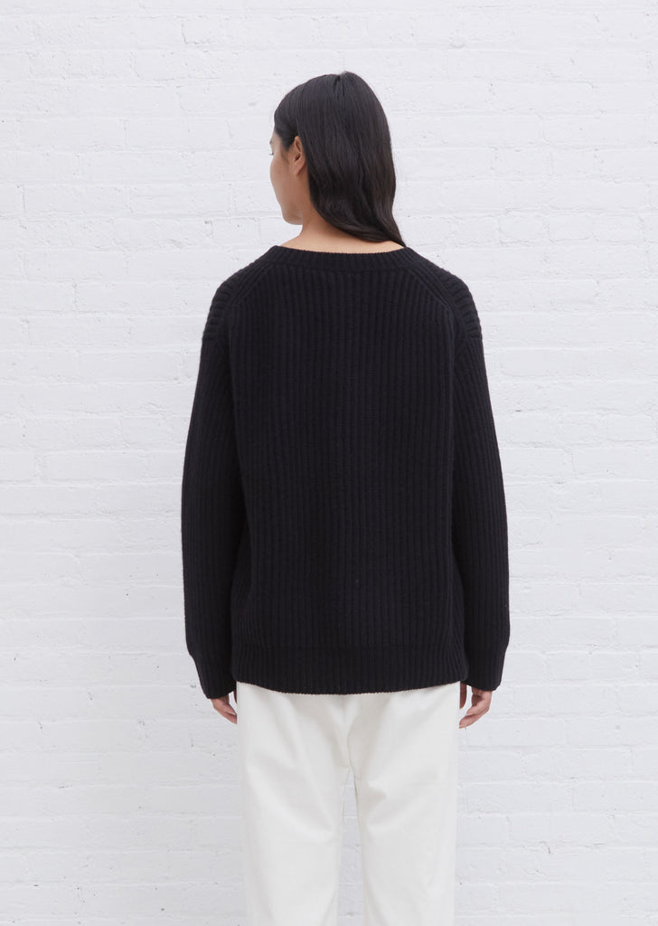 Maiford 5-Ply Cashmere Sweater — Black