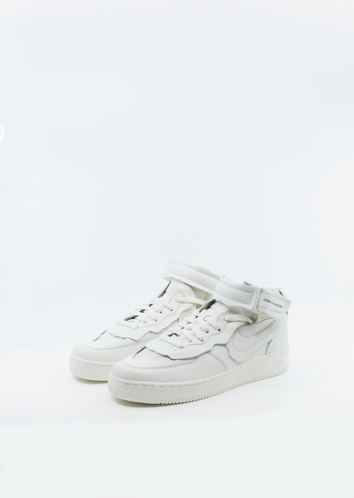 Nike Cut-Off Airforce 1 — Off White