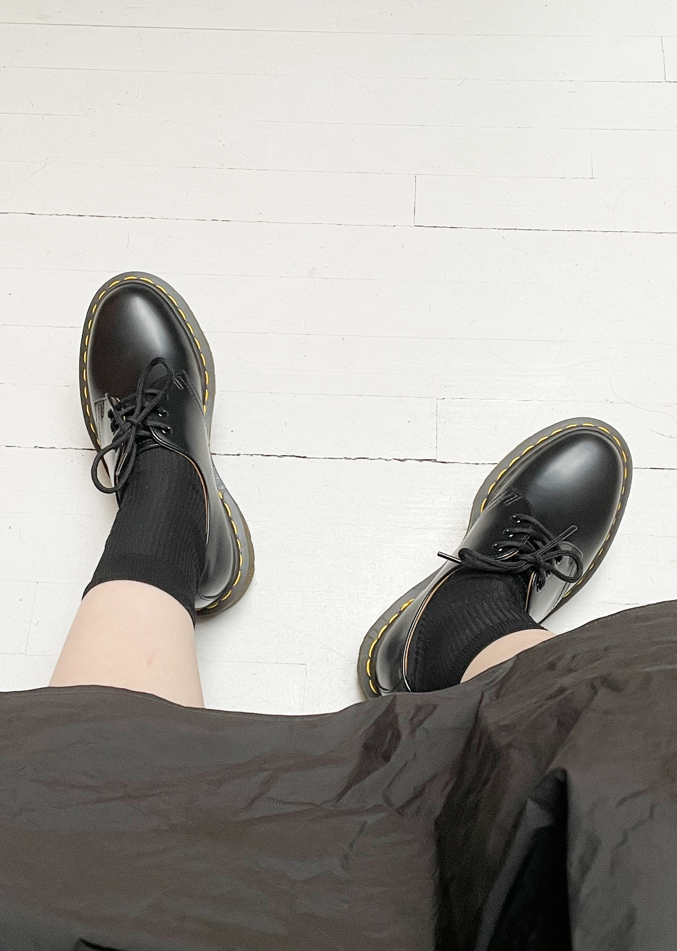 Dr martens pointed toe online