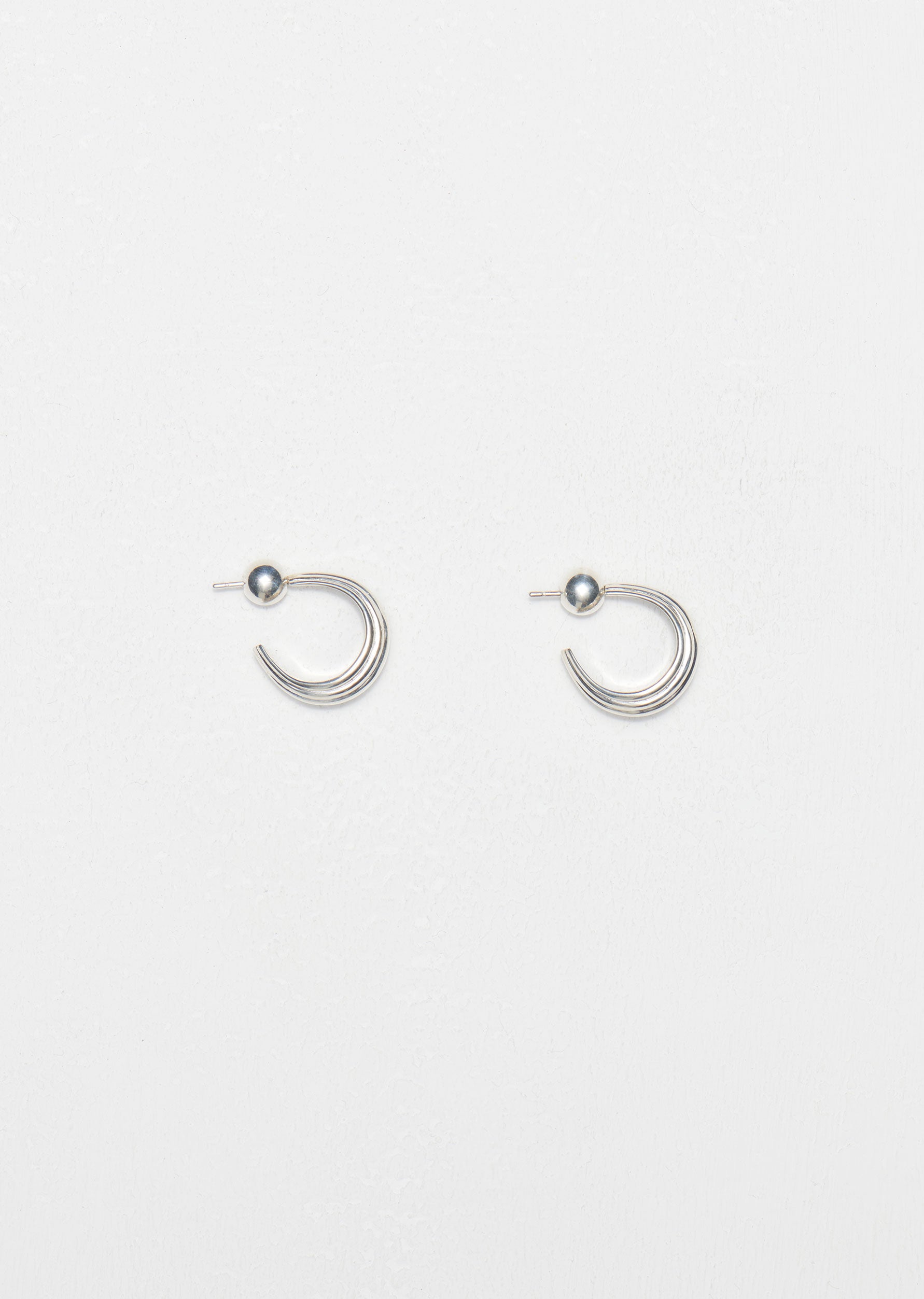 ソフィーブハイ　Small Blondeau Hoops - Silver Small Blondeau Hoops — Silver – La Garçonne